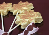 Marshmallow Lollipops